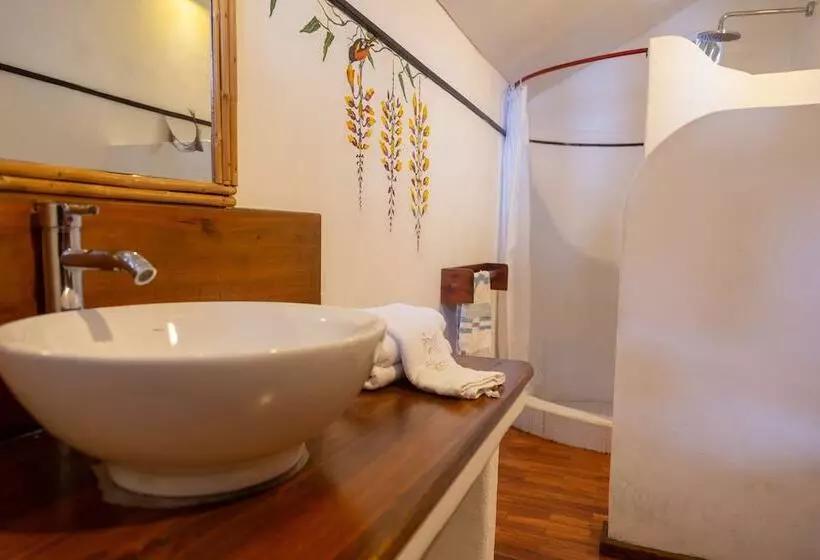 هتل Tzam Poc Resort