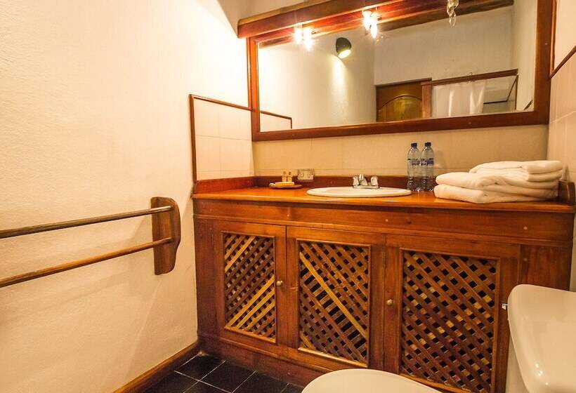 هتل Tzam Poc Resort