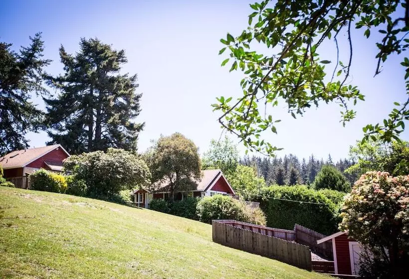 Hotelli View Crest Lodge