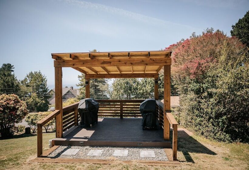 فندق View Crest Lodge