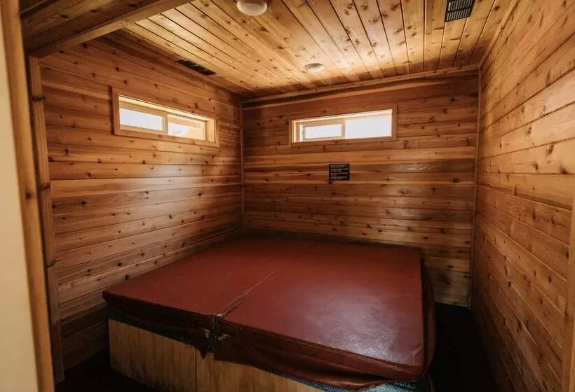 Hotelli View Crest Lodge