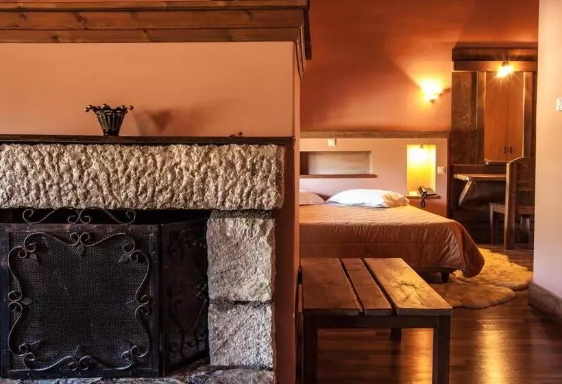 Hotelli Vitina House