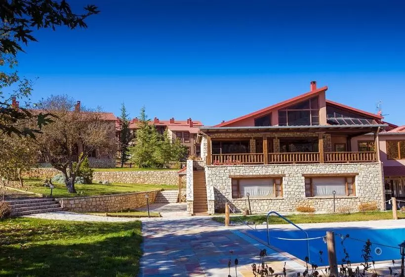 Hotelli Vitina House