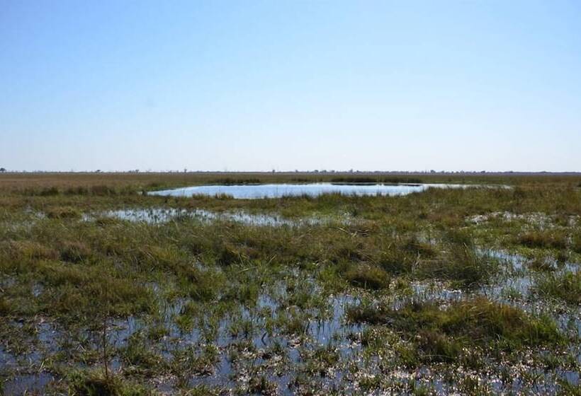 هتل Xakanaka Mobile Camp