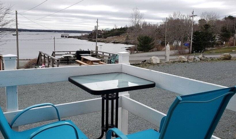 Jeddore Lodge Cabins