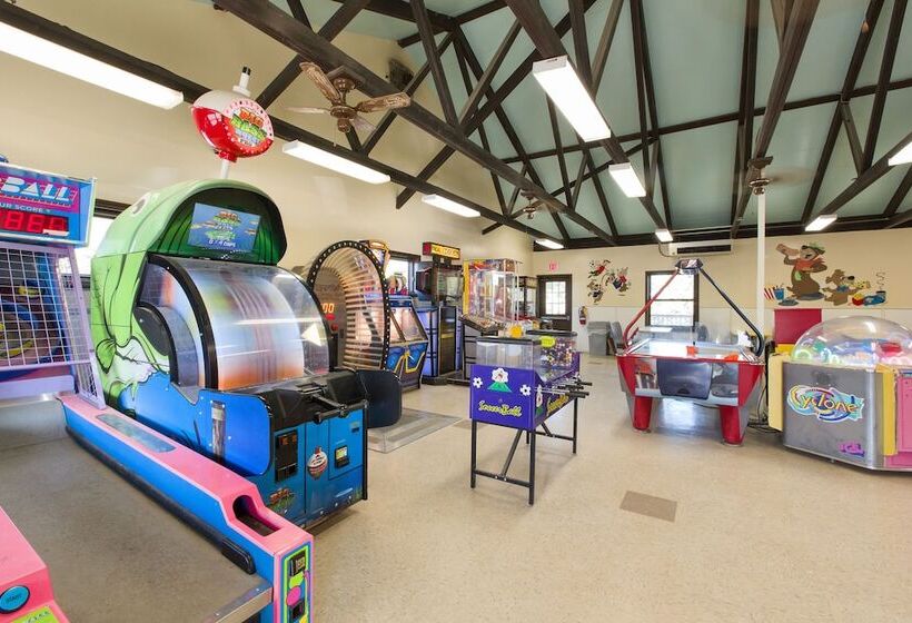 Jellystone Park Tm Of Western New York