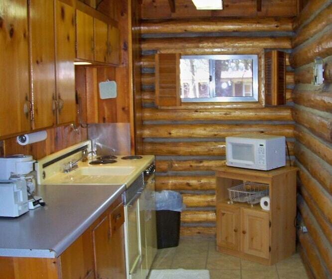 Lake Of The Woods Resort