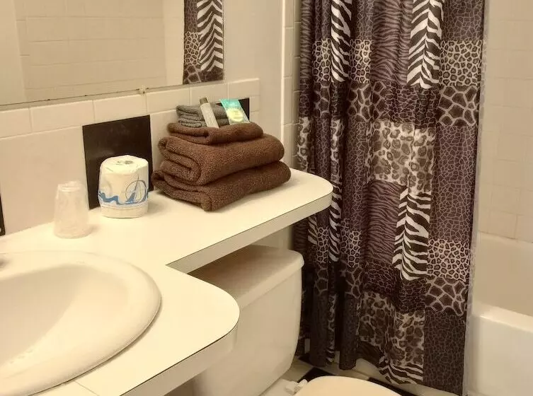 Motelli Harbor Beach Inn