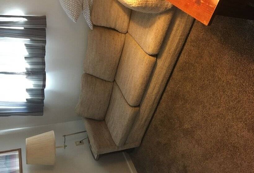 فندق على الطريق Harbor Beach Inn