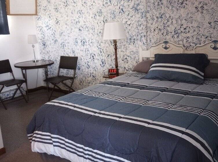 فندق على الطريق Harbor Beach Inn