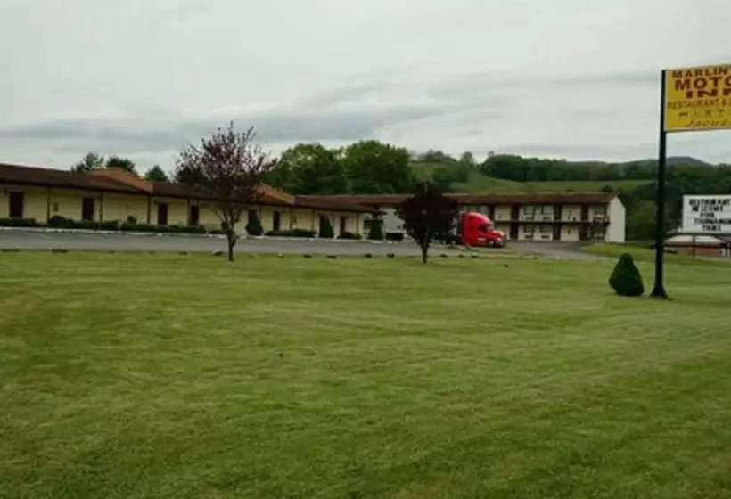 モーテル Marlinton Motor Inn