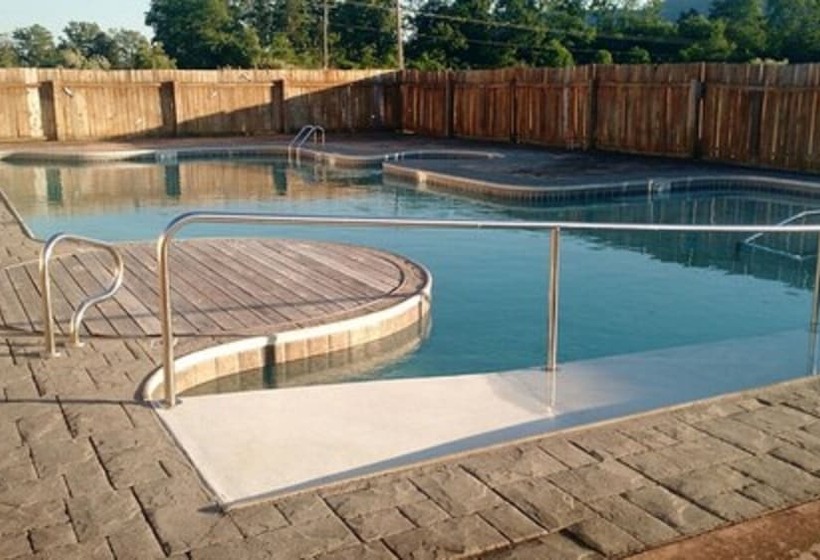 فندق على الطريق Marlinton Motor Inn