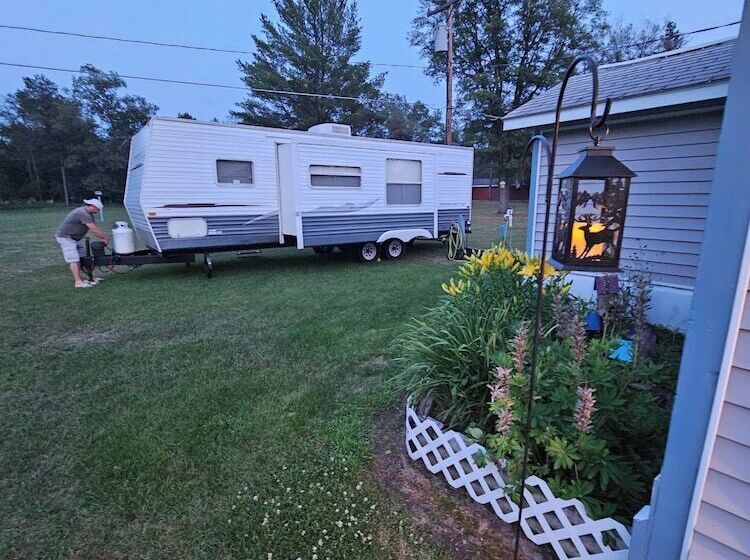 汽车旅馆  River Country Motor Lodge