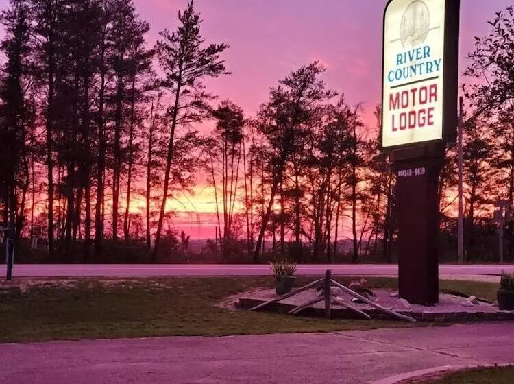 Motelli River Country Motor Lodge