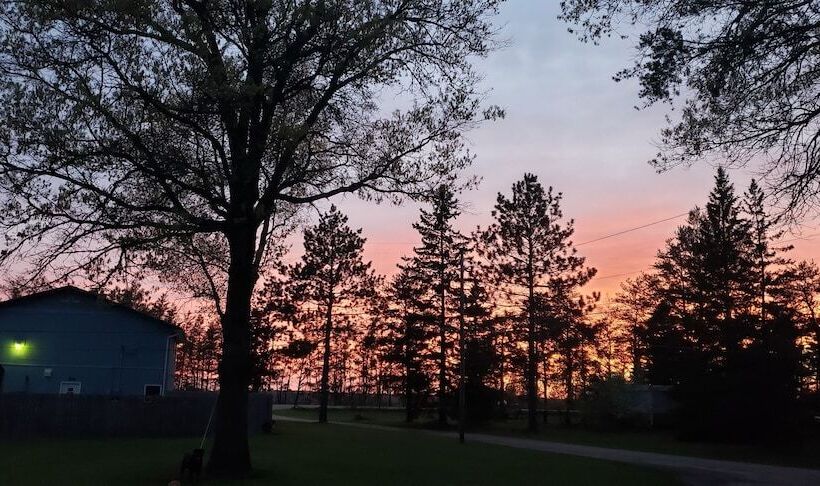 汽车旅馆  River Country Motor Lodge