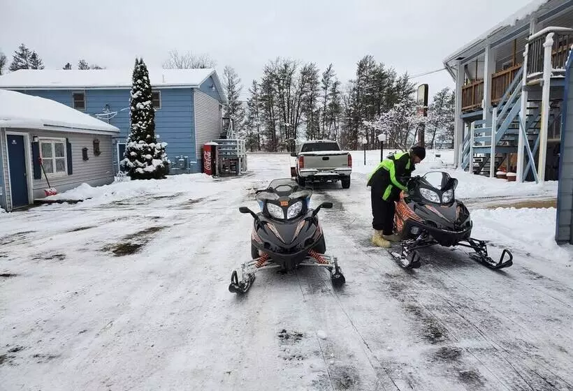 Motelli River Country Motor Lodge