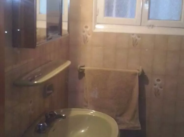 پانسیون Tiger House Guest House