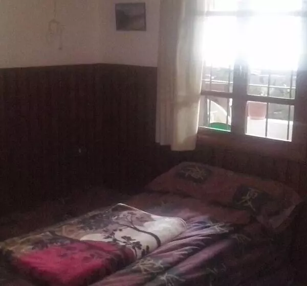 پانسیون Tiger House Guest House