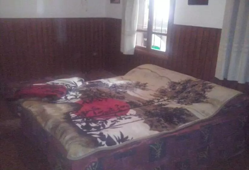 پانسیون Tiger House Guest House