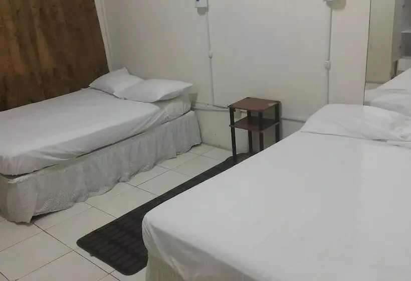 پانسیون Tony S Guest House