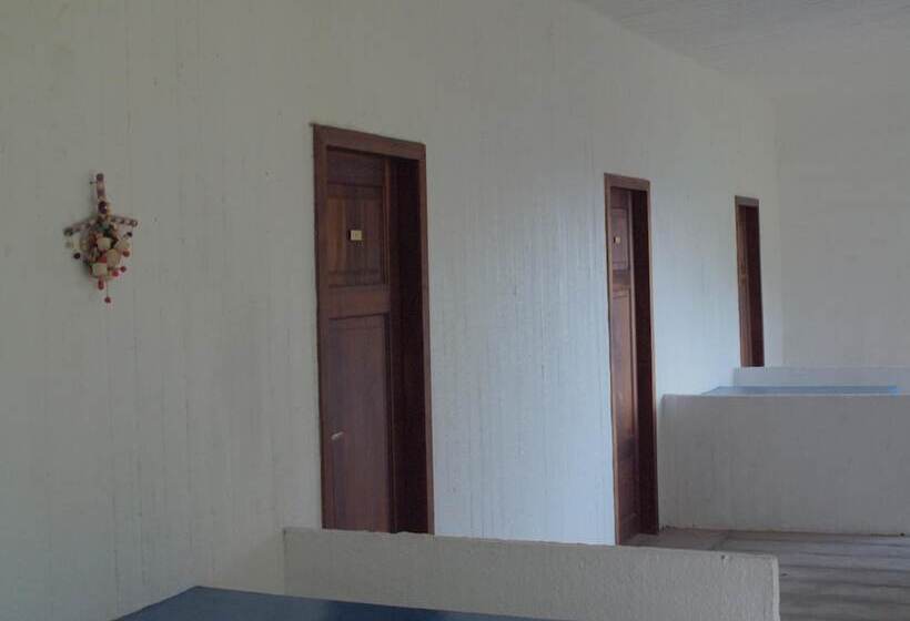 Richmond Vale Diving And Hiking Center Hostel