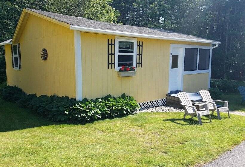 Sunnyside Motel & Cottages