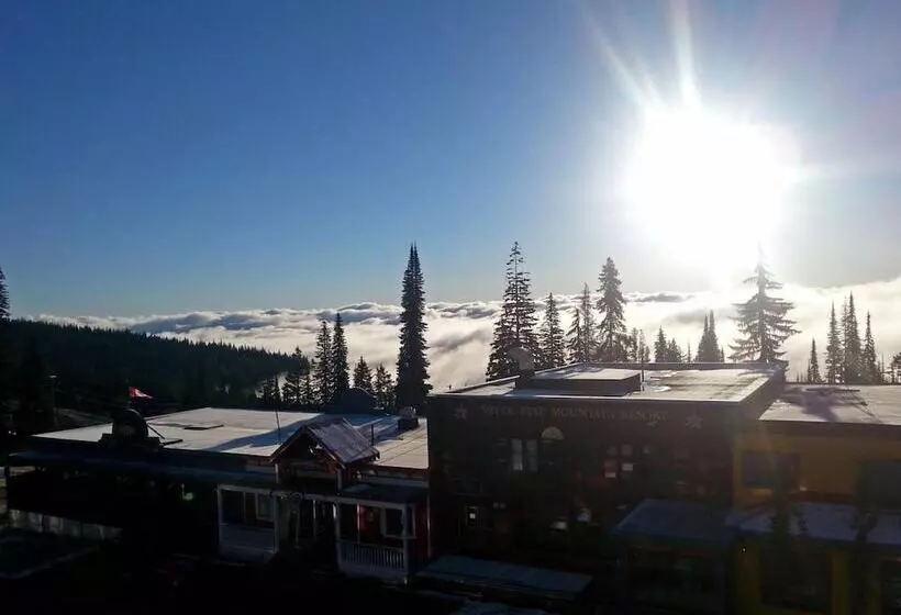 Vance Creek Hotel & Conference Centre