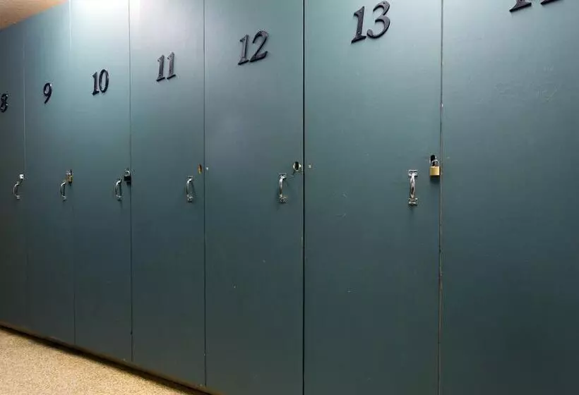 Vance Creek Hotel & Conference Centre