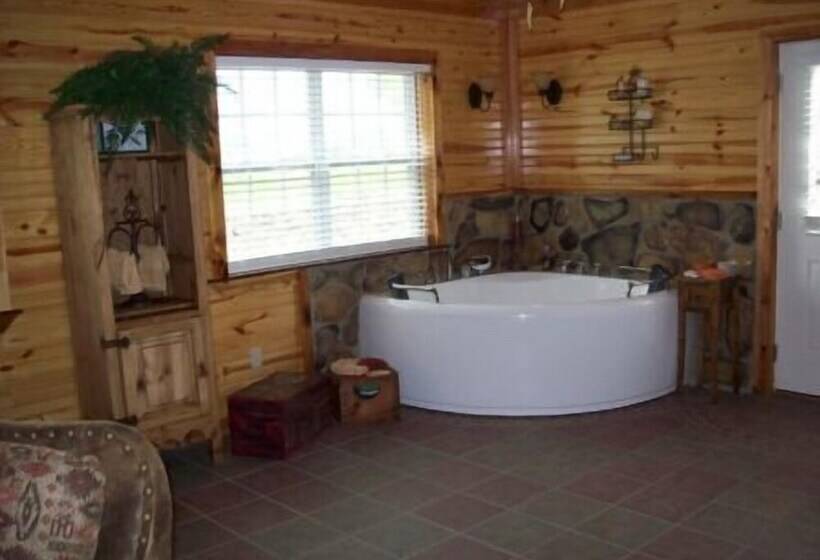 Whip Or Wheel Cabins