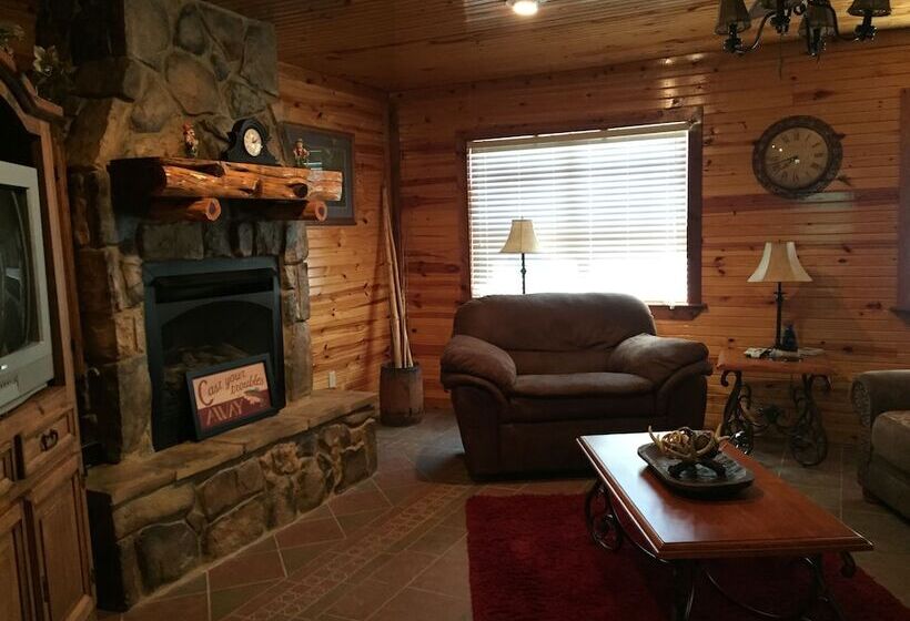 Whip Or Wheel Cabins