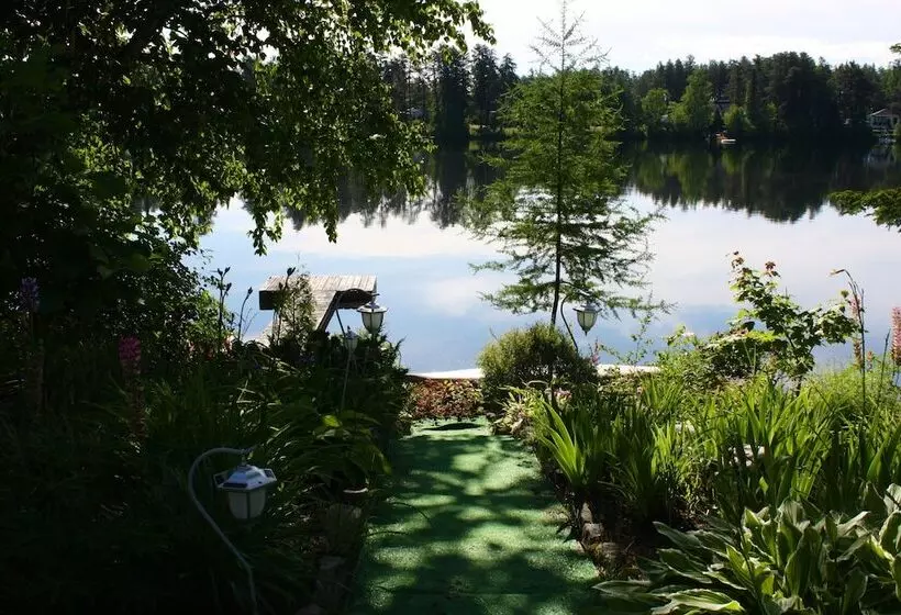 Aamiaismajoitus (B&B) Gîte Du Lac Docteur