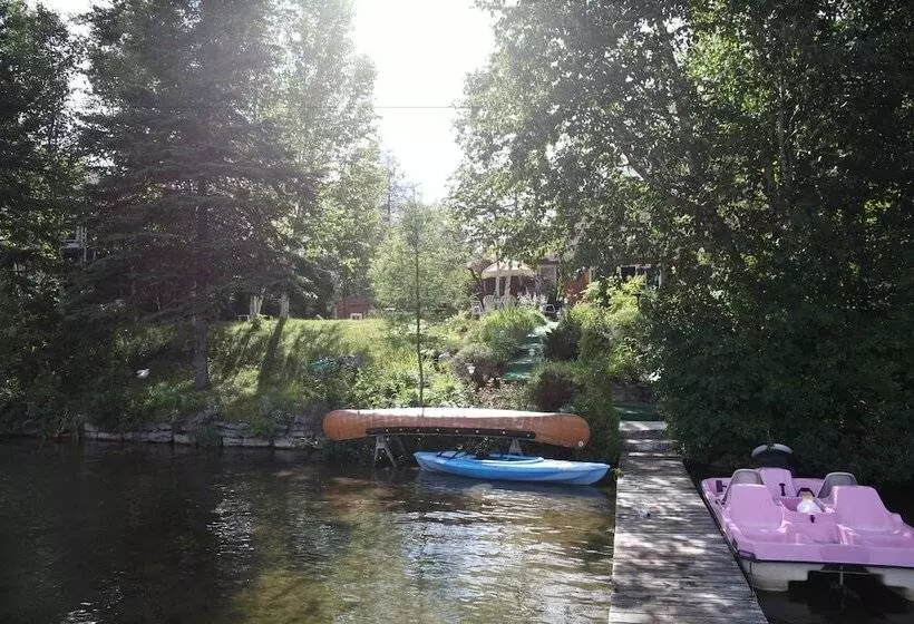 Aamiaismajoitus (B&B) Gîte Du Lac Docteur