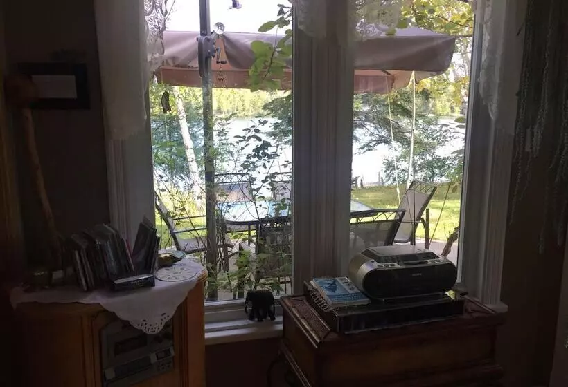 Aamiaismajoitus (B&B) Gîte Du Lac Docteur