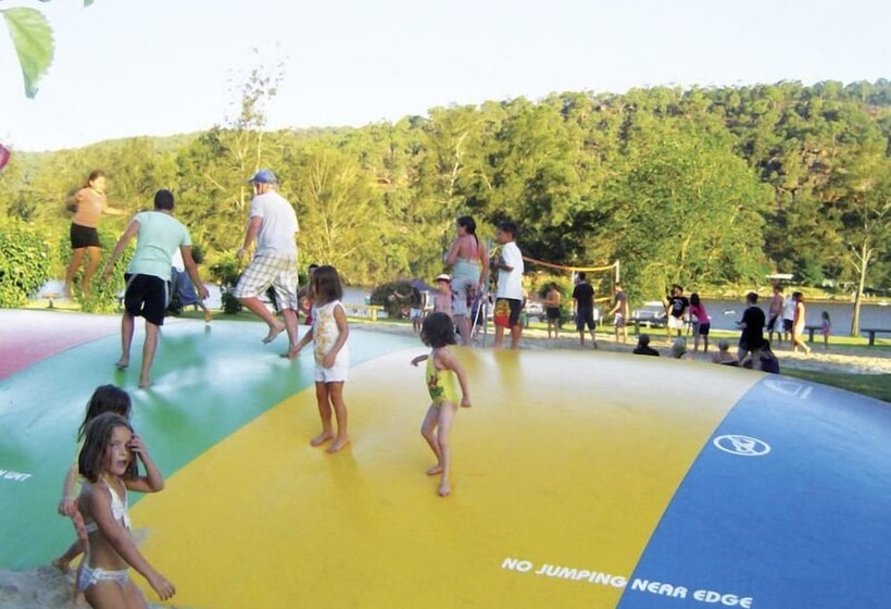 Del Rio Riverside Resort