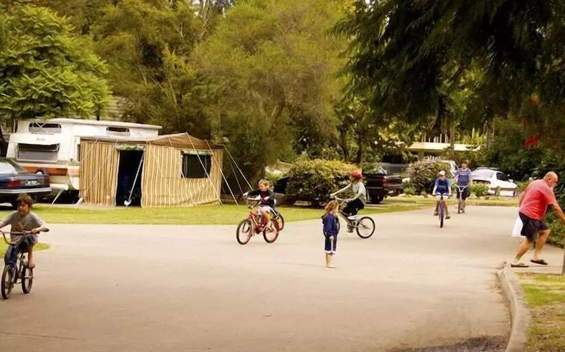 Del Rio Riverside Resort