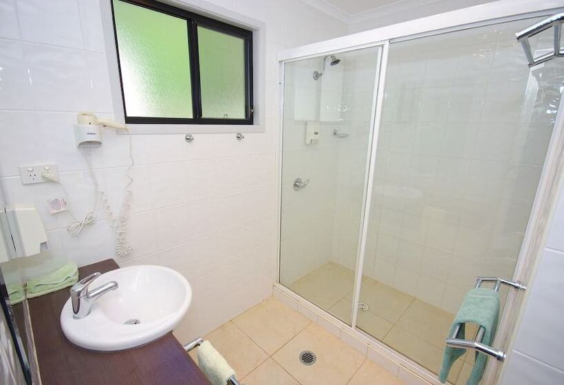 Del Rio Riverside Resort