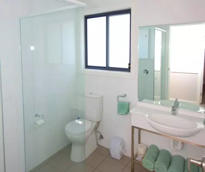 Del Rio Riverside Resort