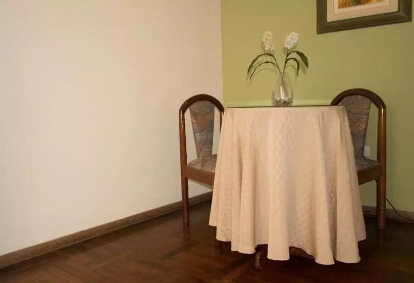 Hostal Solari