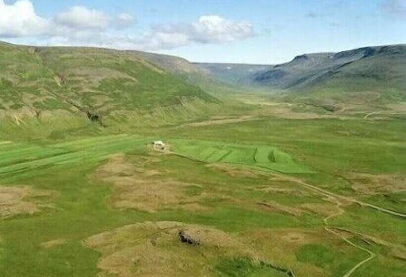 مسافرخانه Vogur Country Lodge