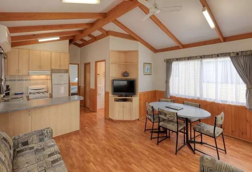 Hotelli Albury All Seasons Tourist Park