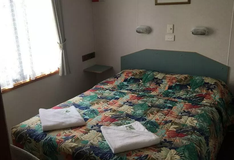 Hotelli Albury All Seasons Tourist Park