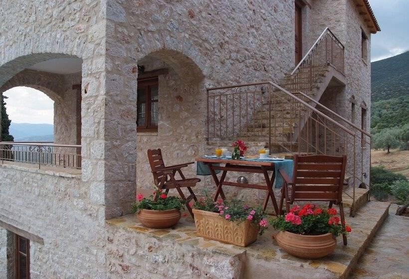 בית מלון כפרי Anigraia