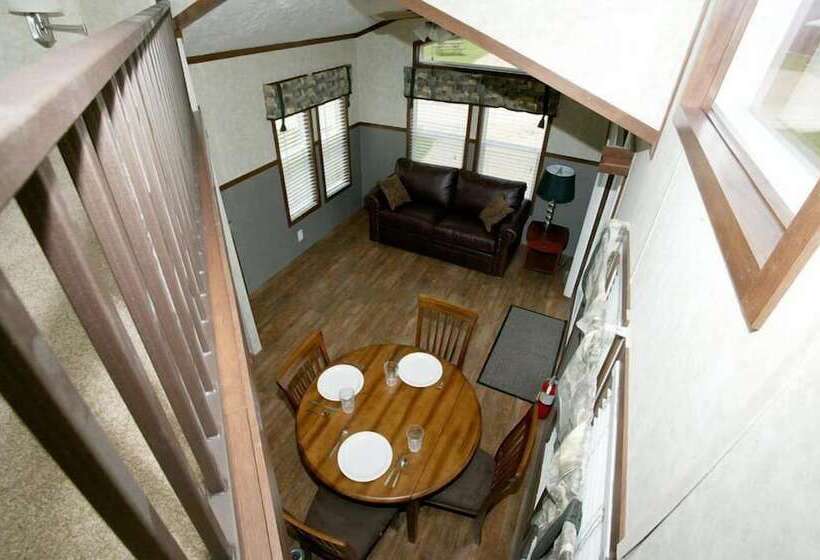 فندق Arrowhead Resort Campground