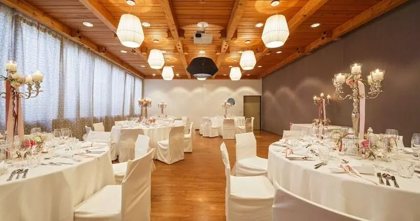 Hotelli Chärnsmatt Gasthof & Spielparadies