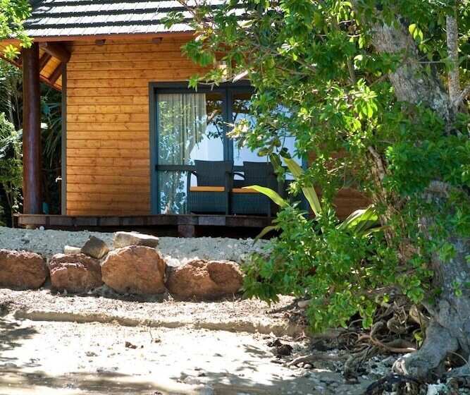 هتل Kanua Tera Ecolodge