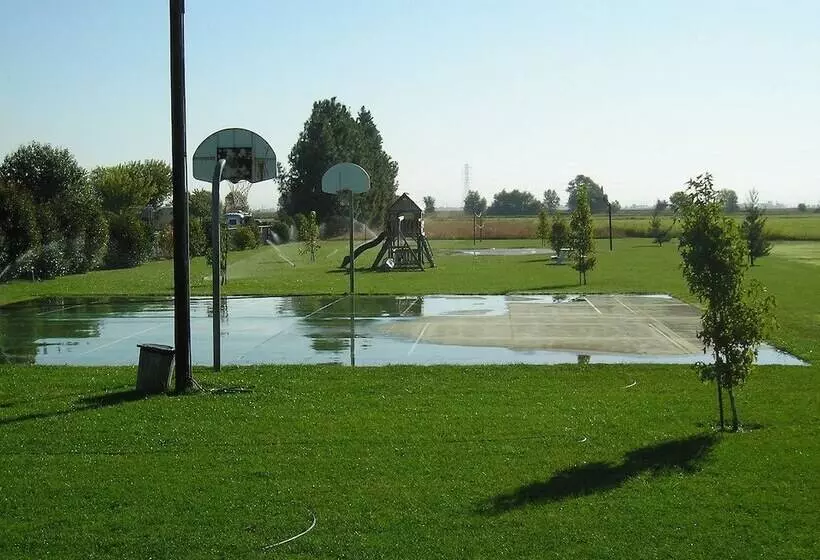 Hotelli Lake Minden Rv Resort Campground