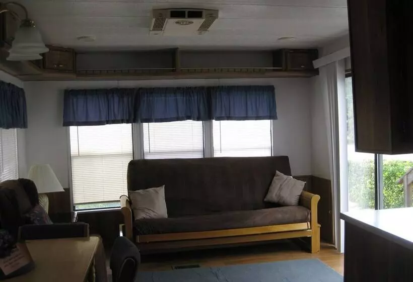 Hotelli Lake Minden Rv Resort Campground