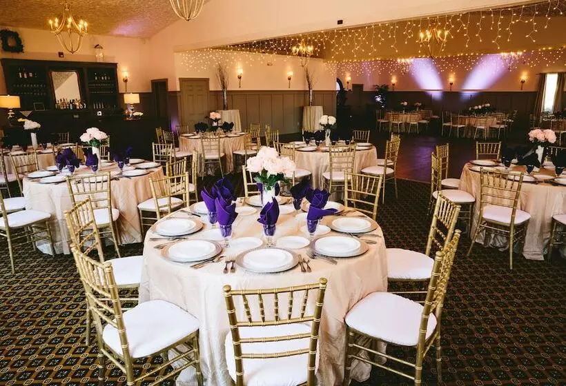 Hotelli Landoll S Mohican Castle