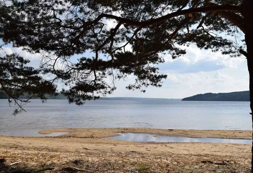 Hotelli Lygnerns Pensionat & Konferens