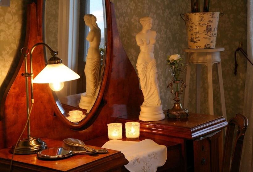 בית מלון כפרי Strandflickornas Husen Invid Havet